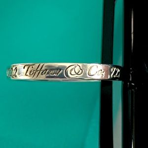 Tiffany & Co address script ring. Size 6/6.5